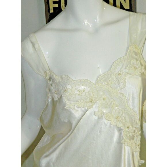 Intimo Amore Nightgown Women's Size Medium Ivory White Beaded Lace - Picture 5 of 11